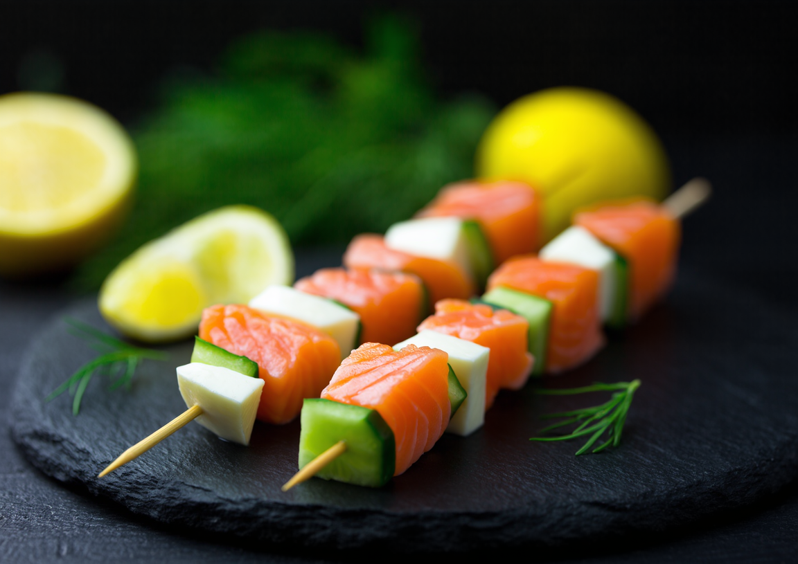 pastisolives_brochettes-saumons-concombre-fromage-frais
