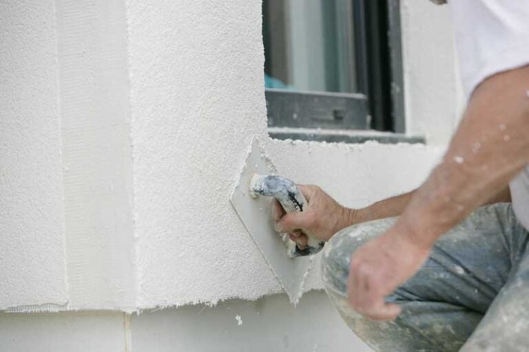 découvrez les avantages et inconvénients des choix entre map et enduit pour vos travaux de construction ou de rénovation. apprenez à sélectionner la solution la plus adaptée à vos besoins afin d'assurer une finition parfaite et durable.
