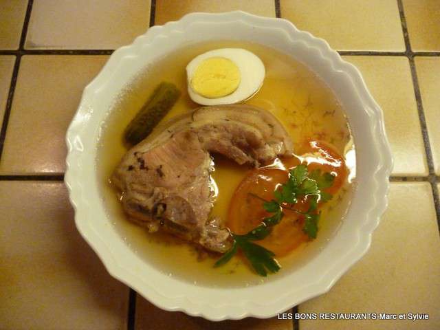 découvrez nos délicieuses recettes de cochon de lait et des astuces pour réussir votre plat à la perfection. que ce soit pour un repas en famille ou une célébration, apprenez à préparer ce met savoureux et impressionnez vos invités avec des conseils pratiques et des variantes alléchantes.