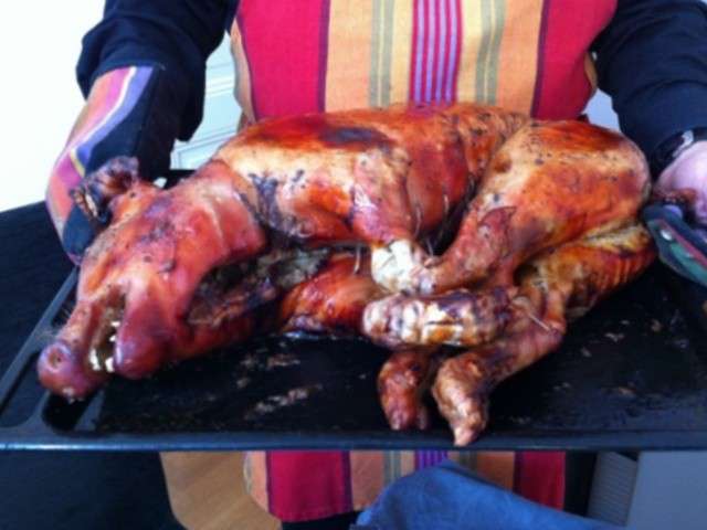 découvrez des recettes savoureuses et des astuces pratiques pour réussir la cuisson du cochon de lait. apprenez à mariner et rôtir ce plat festif, idéal pour toutes vos célébrations.
