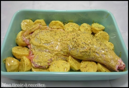 découvrez une délicieuse recette de dinde au four, parfaite pour vos repas de fête. apprenez à préparer cette volaille moelleuse et savoureuse, accompagnée d'épices et d'herbes aromatiques qui raviront vos convives. idéale pour un dîner en famille ou entre amis, cette dinde rôtie sera le plat star de votre table.