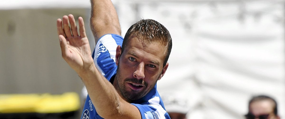 dylan rocher triomphe lors du 4ᵉ tour de la marseillaise 2025, consolidant sa réputation d'expert de la pétanque. découvrez les moments forts de cette compétition captivante et les performances remarquables qui ont mené à sa victoire.