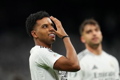découvrez le parcours d'edrick à l'olympique de marseille, ses performances sur le terrain et son impact au sein de l'équipe. suivez son évolution et ses ambitions au cœur du club phare de la ligue 1.