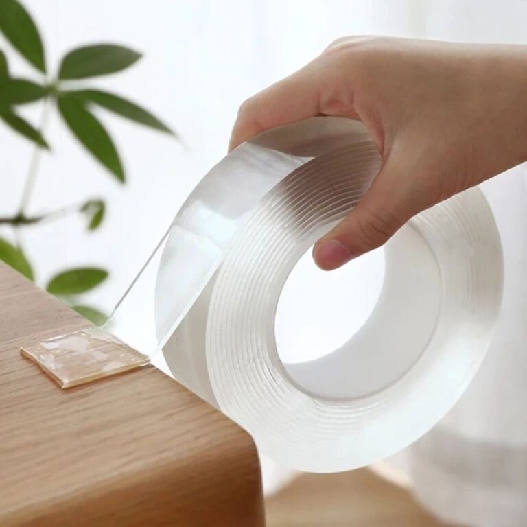 découvrez 7 méthodes astucieuses pour fixer sans percer, idéales pour préserver vos murs tout en optimisant votre espace. apprenez des astuces pratiques et innovantes pour accrocher vos objets en toute simplicité.