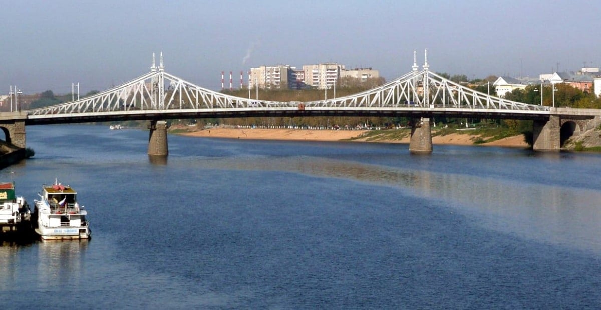 découvrez le fleuve le plus long de france en 2025. explorez ses caractéristiques uniques, ses paysages enchanteurs et son importance écologique et historique.