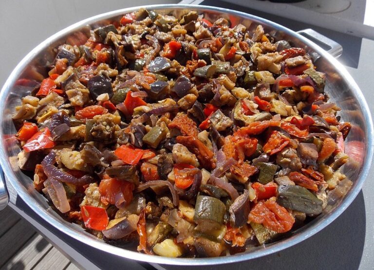 découvrez notre sélection variée de légumes frais et savoureux, parfaits pour rehausser vos plats quotidiens. profitez de conseils de préparation et de recettes inspirantes pour une alimentation saine et équilibrée.