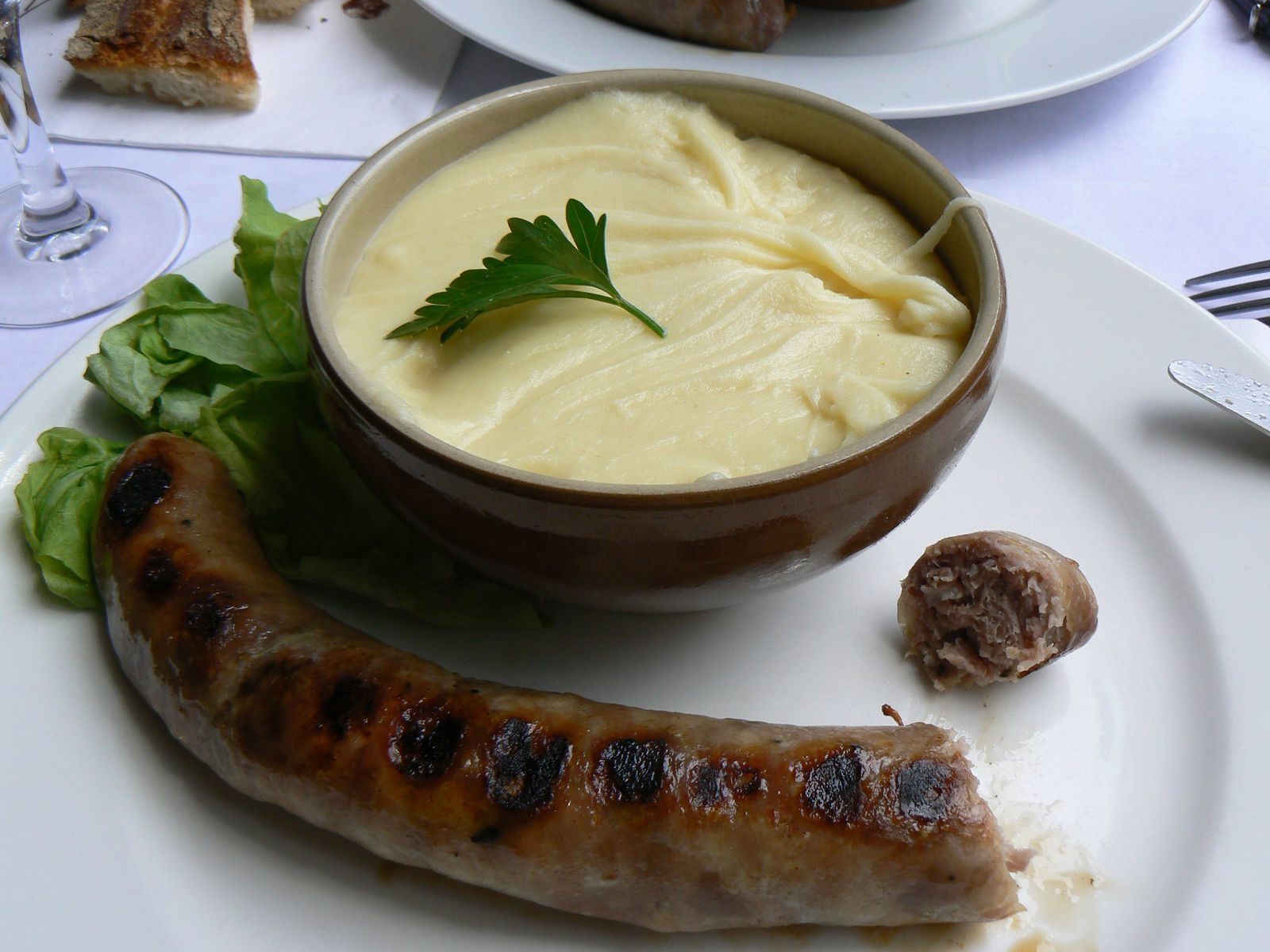 découvrez la recette facile et rapide de purée au blender chauffant. préparez une purée onctueuse et savoureuse en quelques minutes, idéale pour accompagner vos plats. simplifiez votre cuisine avec cet appareil polyvalent qui chauffe et mixe en un seul geste.