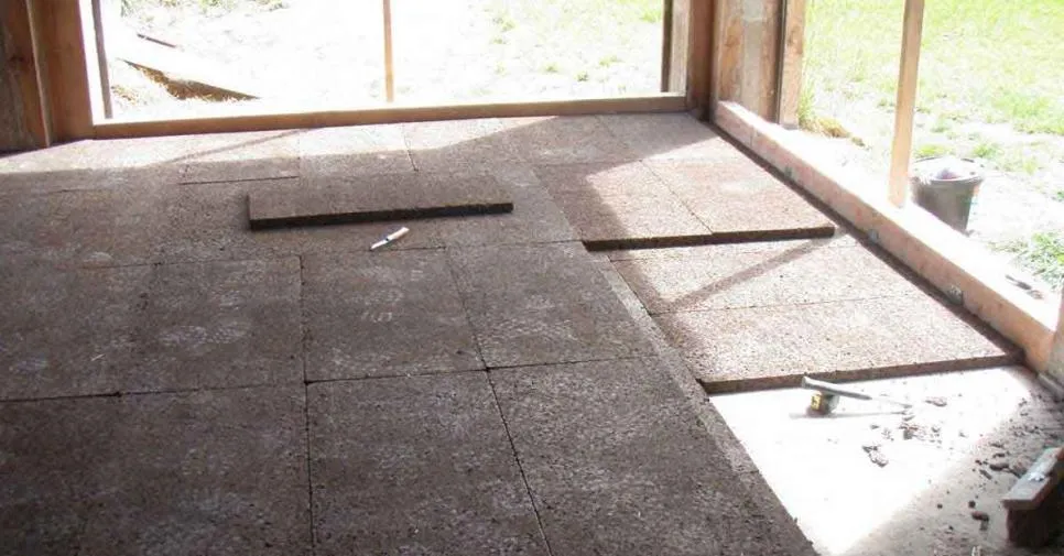découvrez les avantages du revêtement de sol en liège : écologique, durable et confortable. transformez votre intérieur avec ce matériau naturel qui offre une excellente isolation thermique et acoustique, tout en ajoutant une touche chaleureuse à votre décoration.