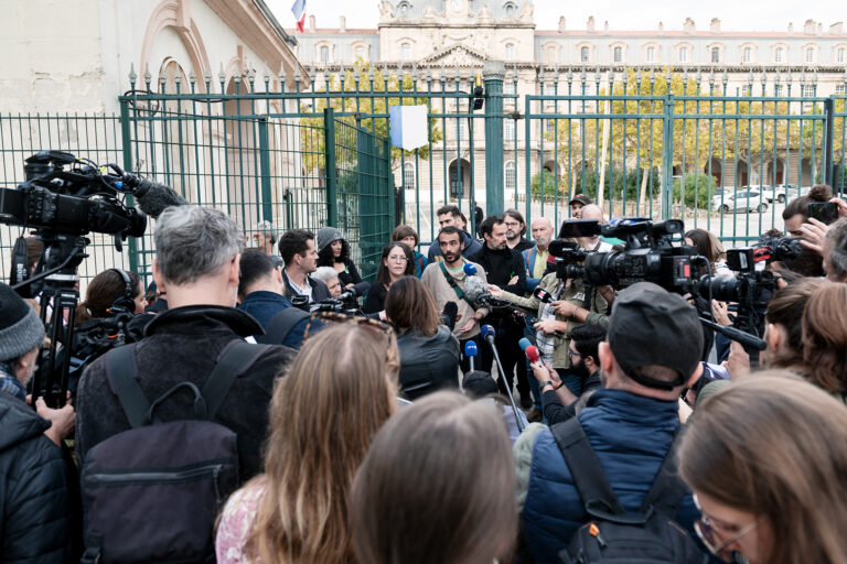 découvrez les derniers incidents sur la rue d'aubagne et les procès qui en découlent. analyse des événements marquants et des implications juridiques liés à cette rue emblématique.