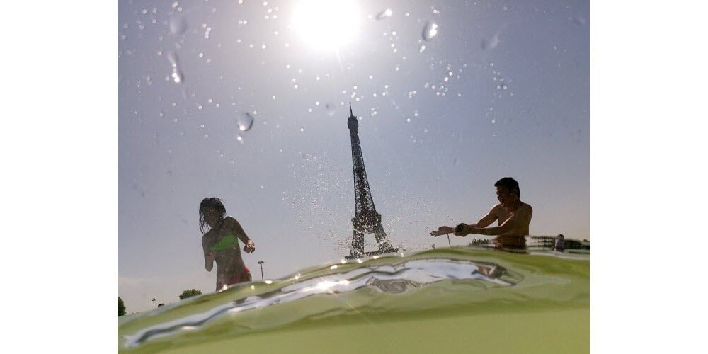 découvrez les conséquences de la vague de chaleur à marseille atteignant 42°c. préparez-vous avec nos conseils pour rester au frais et en sécurité durant cette période de chaleur extrême.