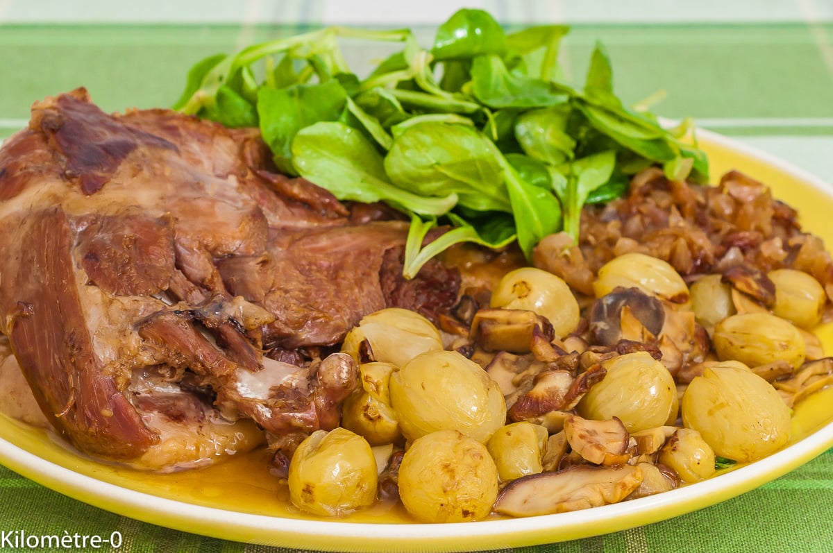 découvrez notre délicieux accompagnement pour le confit de canard, alliant saveurs traditionnelles et textures raffinées. parfait pour rehausser vos plats, ce mélange gourmand se marie idéalement avec le canard pour une expérience culinaire inoubliable.