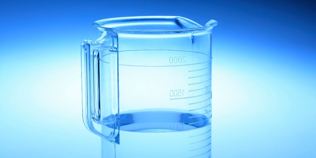 découvrez comment le 'cl' (centilitre) et le 'ml' (millilitre) se rapportent dans le monde de la mesure des liquides. apprenez les conversions, les utilisations pratiques et les astuces pour maîtriser ces unités incontournables dans la cuisine et les laboratoires.