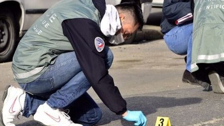 découvrez les derniers événements concernant la fusillade à marseille, une tragédie qui soulève des enjeux de sécurité publique et des réactions politiques. restez informés sur les détails et les conséquences de cet incident.