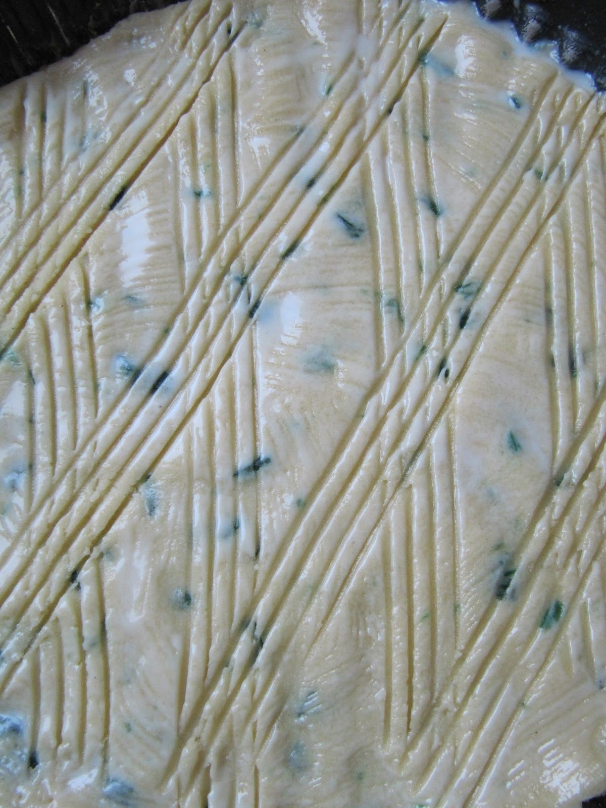découvrez la galette charentaise, une spécialité traditionnelle à la texture moelleuse et au bon goût de beurre, idéale pour accompagner vos pauses gourmandes ou un goûter convivial.
