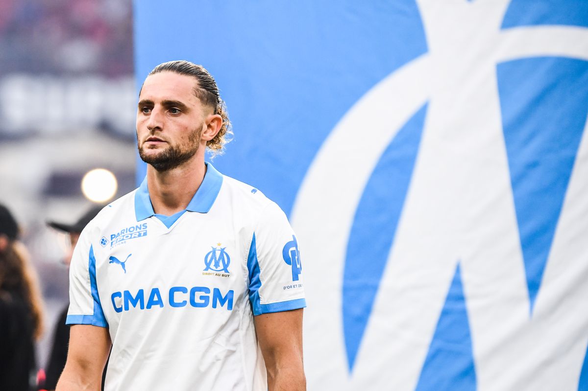suivez toute l'actualité du mercato de l'om : rumeurs, transferts officiels, analyses et dernières infos sur le marché des joueurs de l'olympique de marseille.