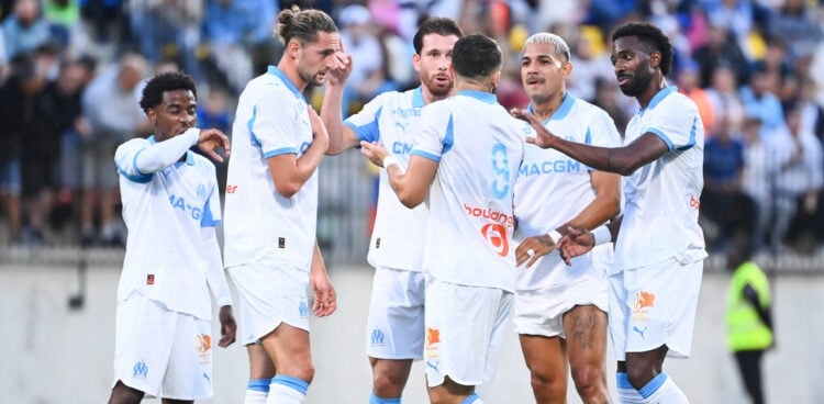 découvrez l'analyse complète du match entre l’olympique de marseille (om) et le pfc : statistiques, moments forts, pronostics et compte-rendu pour ne rien manquer de cette rencontre incontournable du football.