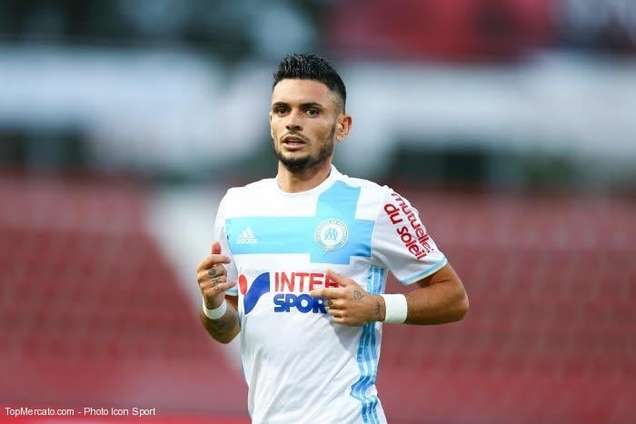 découvrez comment l'olympique de marseille fait face à un retour difficile, entre contre-performances et tensions internes. analyse des défis et perspectives pour le club phocéen.