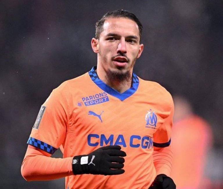 découvrez les raisons et les conséquences des échecs dans les transferts de l'om. analyse des dossiers non aboutis et de leur impact sur la saison du club phocéen.