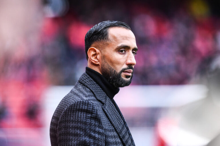 découvrez l'histoire de mehdi benatia à marseille : parcours, carrière, et impact du défenseur marocain dans le club phocéen.