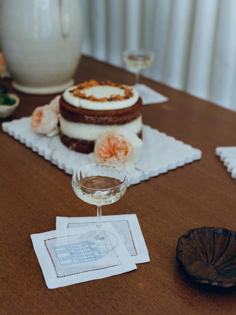 découvrez comment réaliser un délicieux cocktail madeleine maison avec notre recette facile. idéal pour surprendre vos invités avec une touche gourmande et originale !