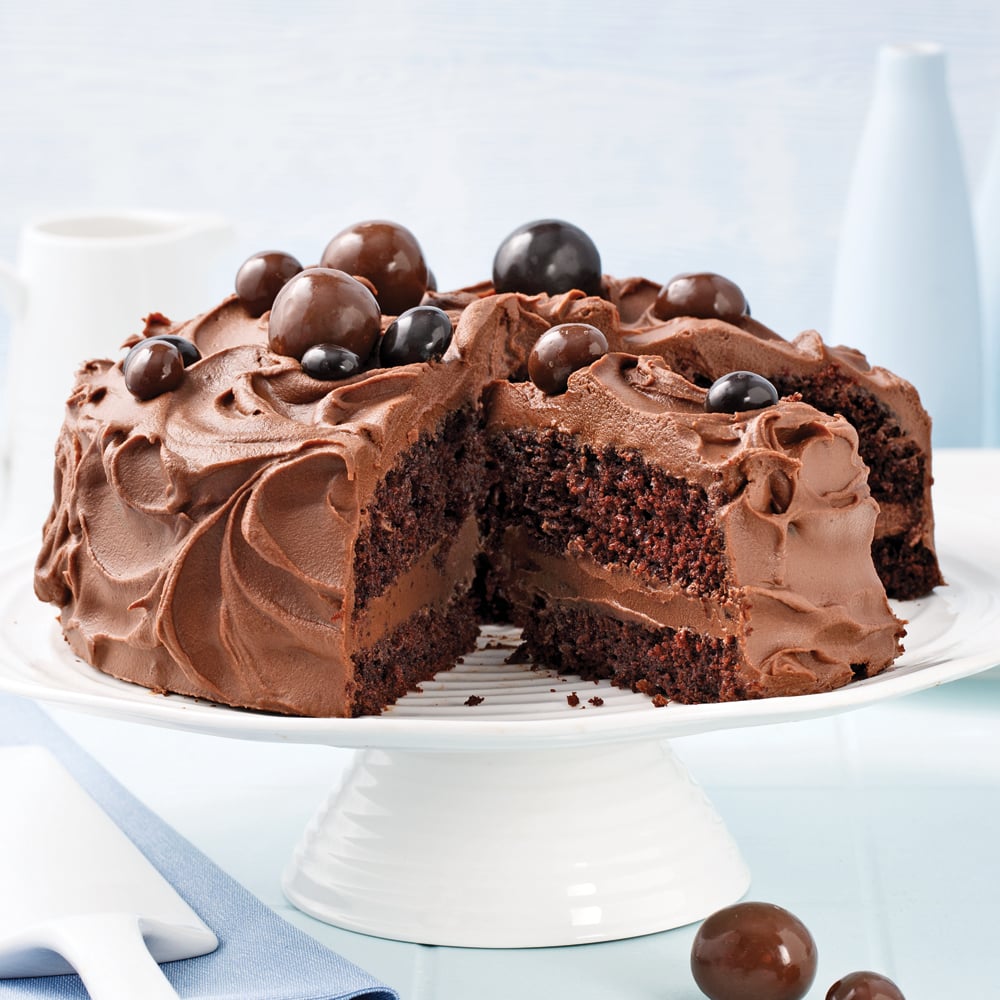 découvrez notre recette irrésistible de gâteau moelleux au chocolat : une texture légère et fondante, idéale pour les gourmands et parfaite pour toutes les occasions.