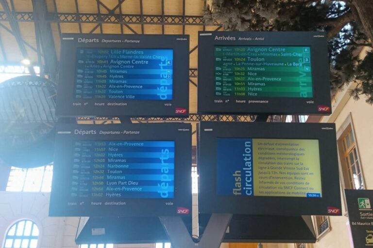 découvrez les dernières informations sur l'interruption du trafic sncf à marseille : causes, perturbations, conseils aux voyageurs et solutions alternatives pour vos déplacements.