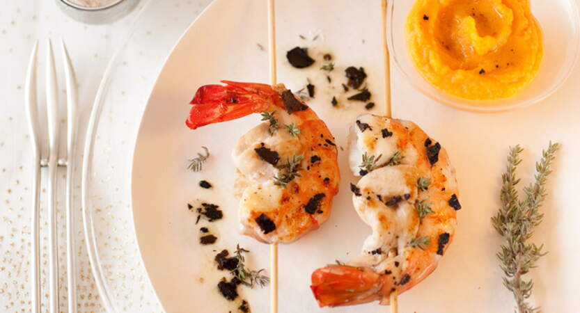 découvrez nos délicieuses recettes de marinades pour gambas, idéales pour sublimer vos crevettes lors de vos barbecues ou repas festifs. faciles à préparer, ces marinades rehausseront toutes vos envies de fruits de mer.