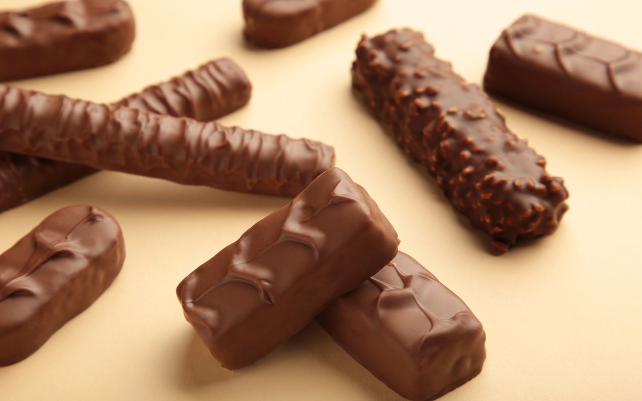 découvrez les marques de chocolat français haut de gamme : artisans chocolatiers, savoir-faire traditionnel et créations d’exception pour les amateurs de saveurs raffinées.