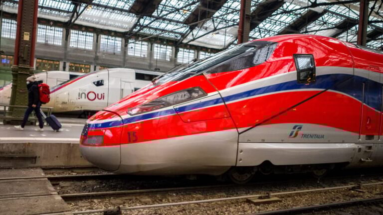 découvrez la compétition ferroviaire à marseille : enjeux, acteurs et perspectives. suivez les évolutions du secteur ferroviaire dans la cité phocéenne et son impact sur la mobilité régionale.