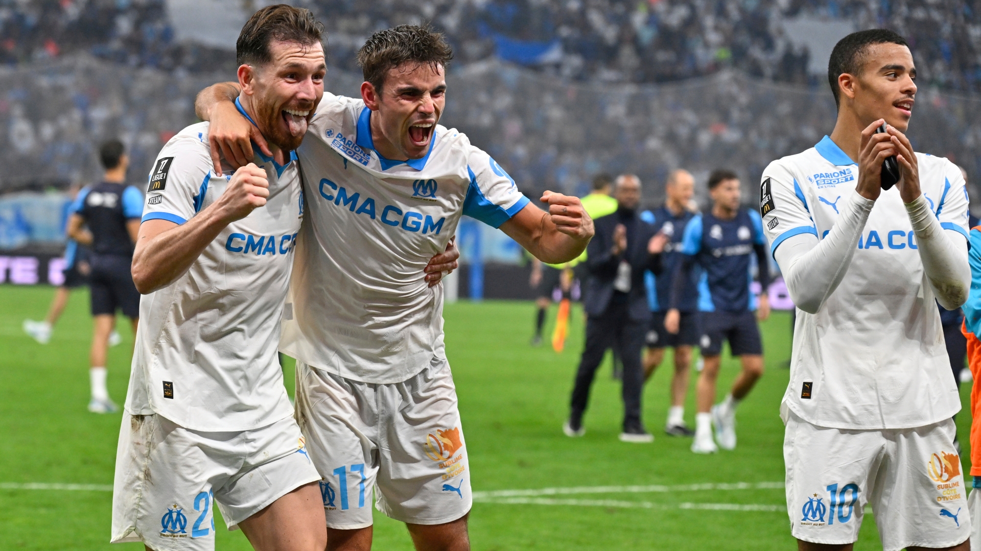 suivez les dernières actualités sur benjamin pavard, avec l'om et l'inter milan actuellement en négociations pour le transfert du défenseur français. découvrez les détails de ce dossier chaud du mercato.